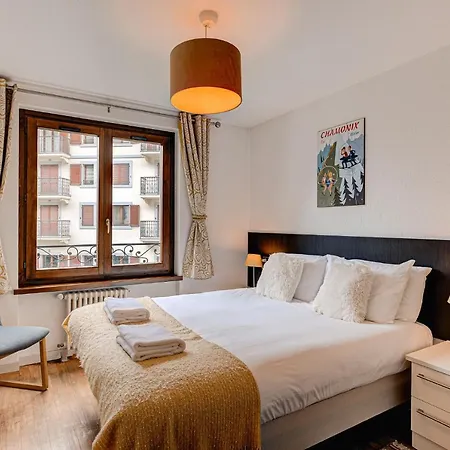 Cosmiques, Alpes Agency, Chamonix, Sleeps 4 Chamonix Mont Blanc