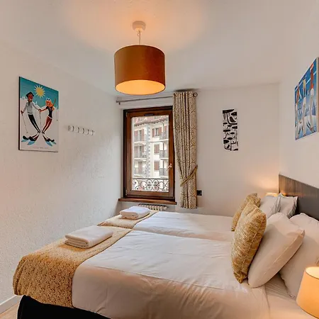Cosmiques, Alpes Agency, Chamonix, Sleeps 4 * Chamonix Mont Blanc